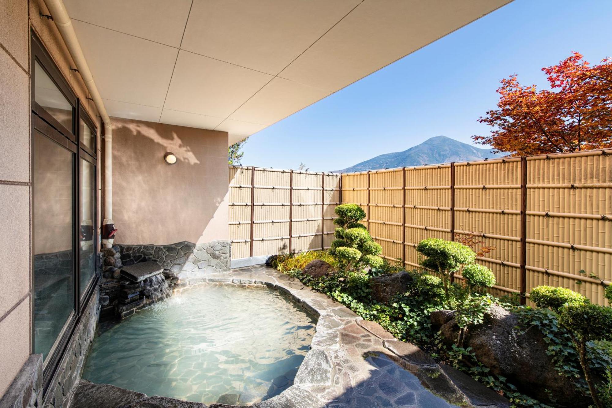 Shirakabako Hotel Paipuno Kemuri Chino Exterior photo